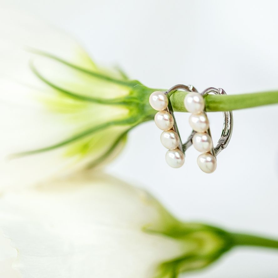 D-lightful Pearl Earrings