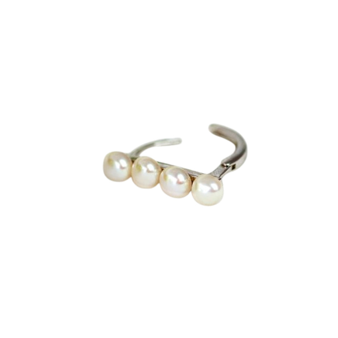 D-lightful Pearl Earrings