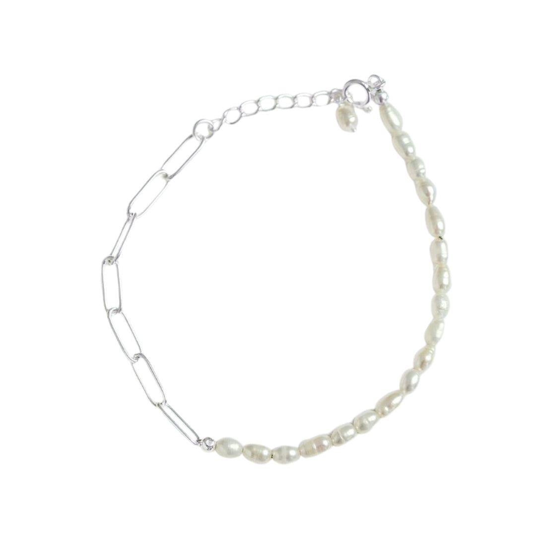 Pearl and paperclip Chain Bracelet
