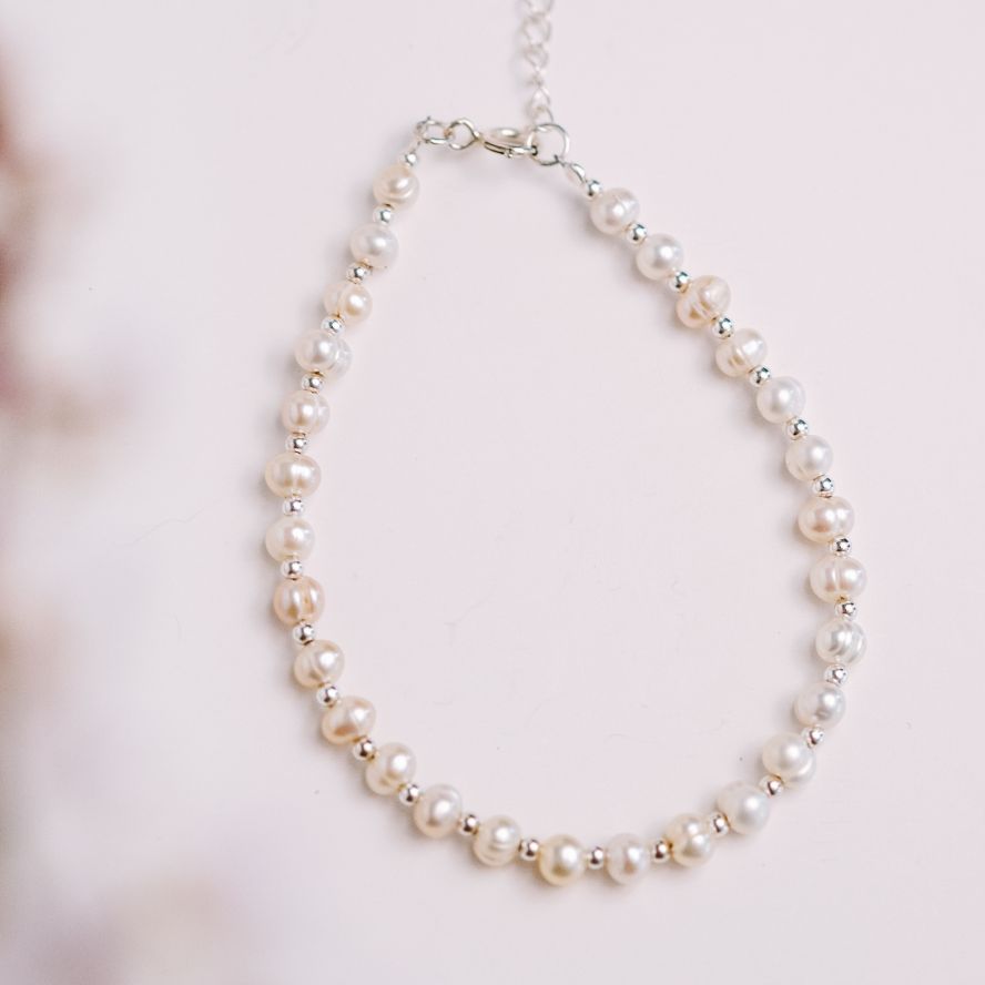 Pearl and Silver Bracelet