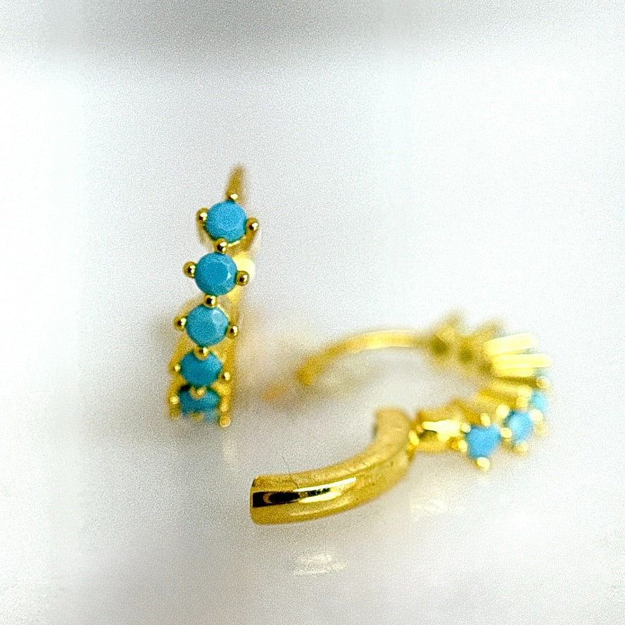 Turquoise Huggies