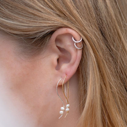 Curve Dangle Pearl Earring