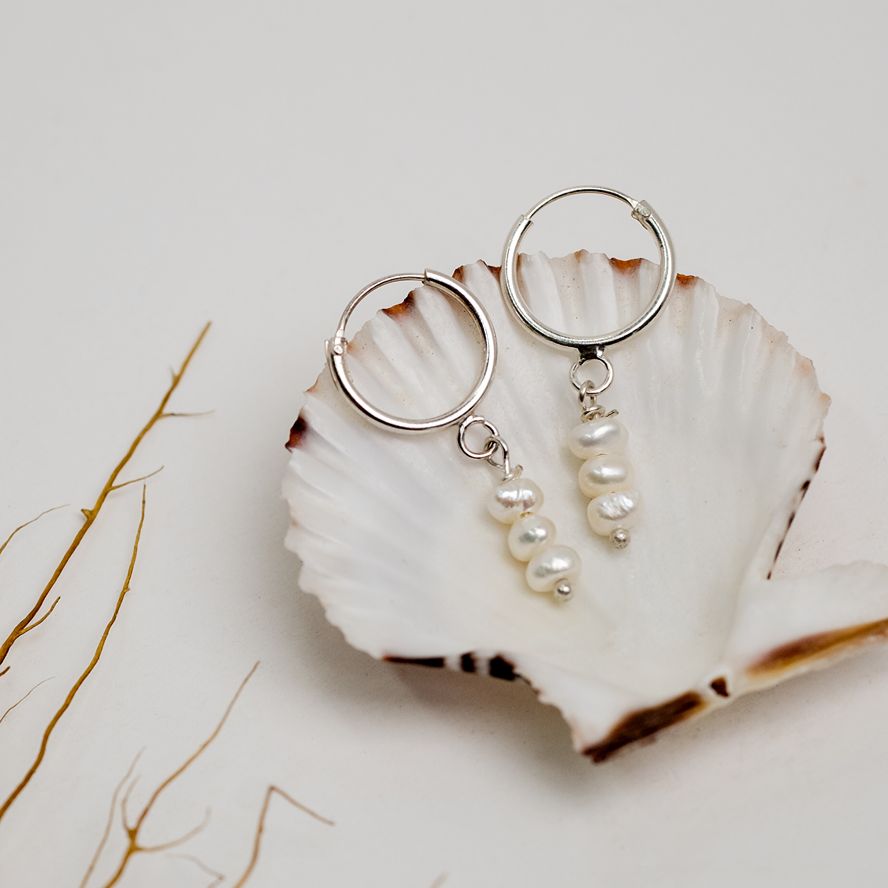 Huggie with Pearl Dangle