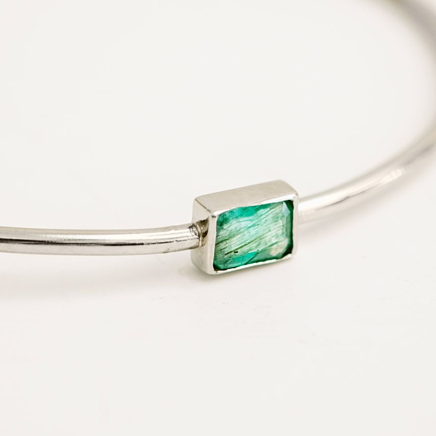 Birthstone Bangle Emerald