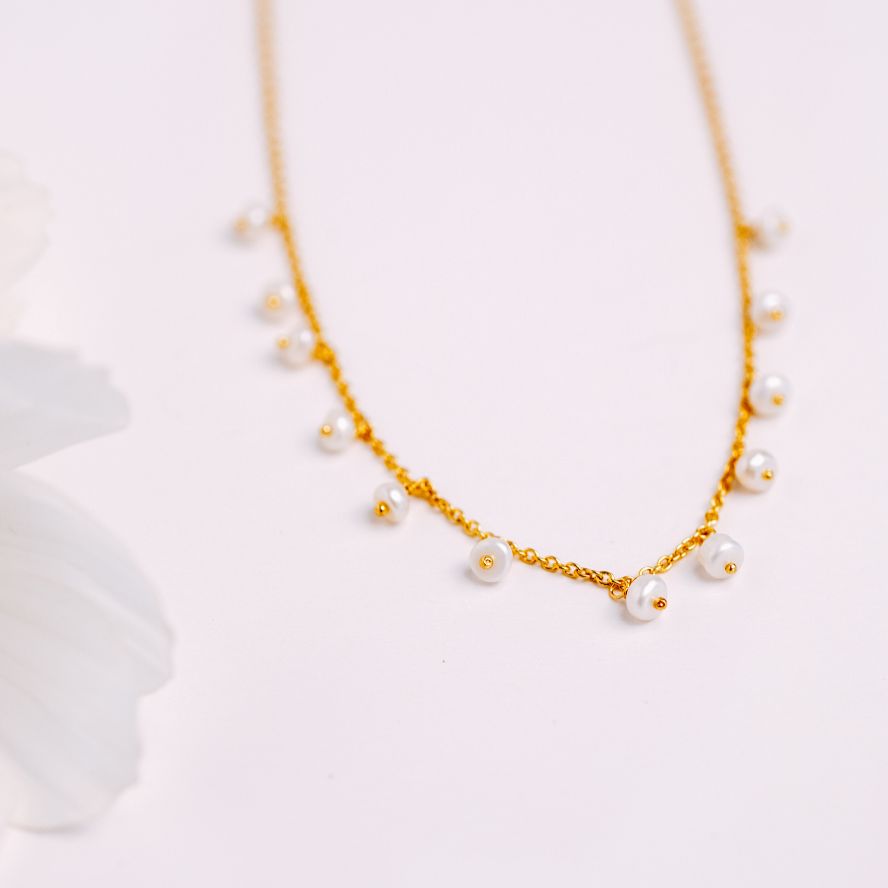 Golden Dangle Pearl Necklace