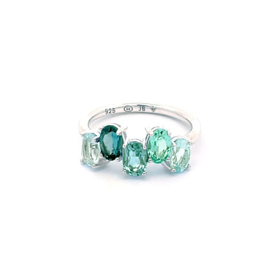 Madam Messy Ring