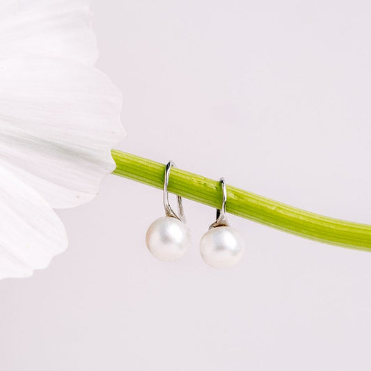 Pearly Drop Earring