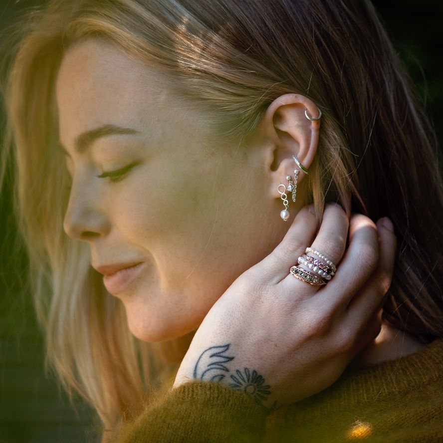 Pearl Earring